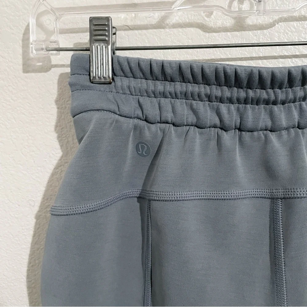 Lululemon Softstreme High-Rise Short 4” in Belgian Blue‎